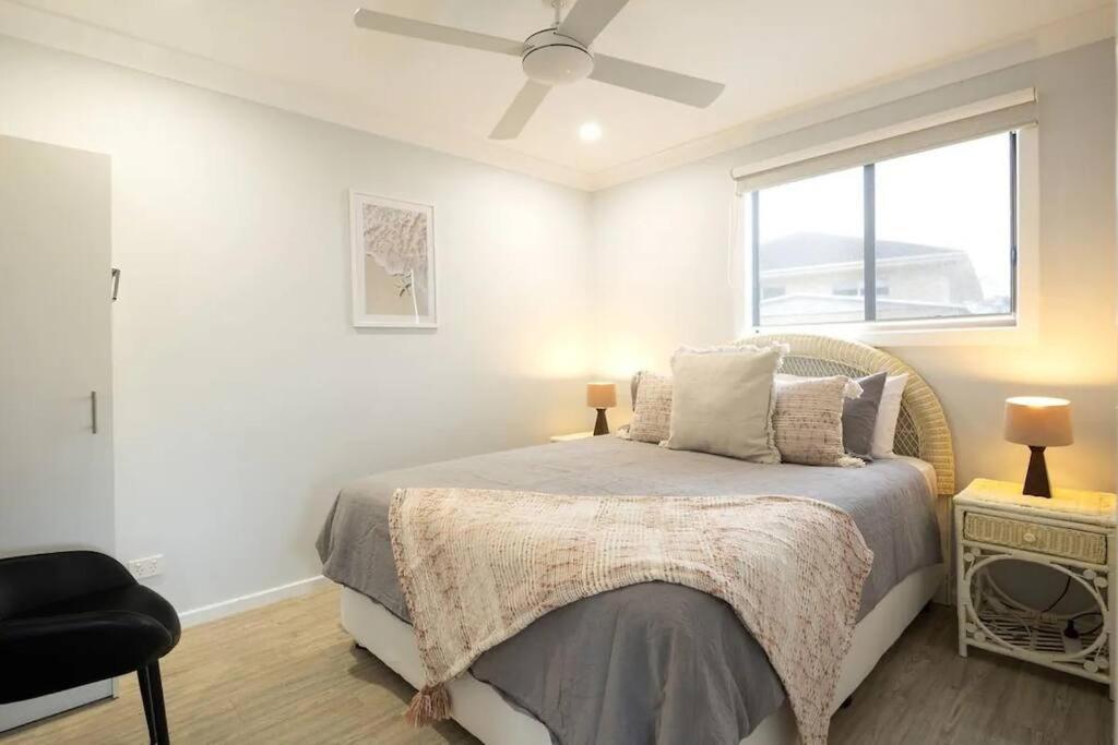 Salty Vibes Apartment Молимук Екстериор снимка