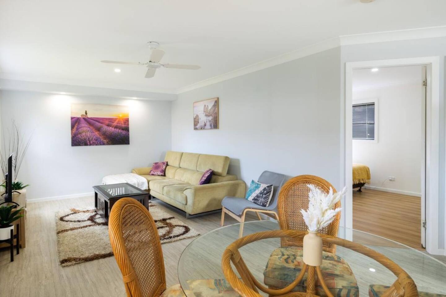 Salty Vibes Apartment Молимук Екстериор снимка